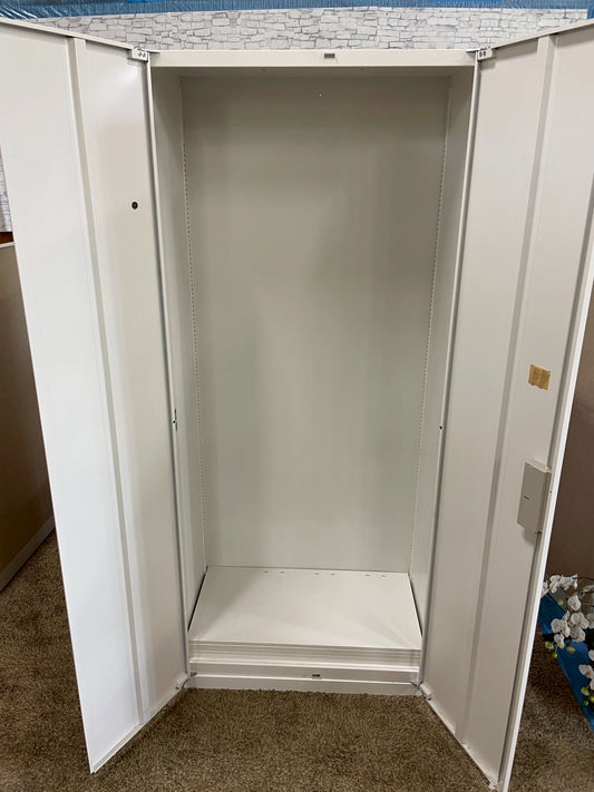 Bランク シンラインハイキャビネット ITOKI